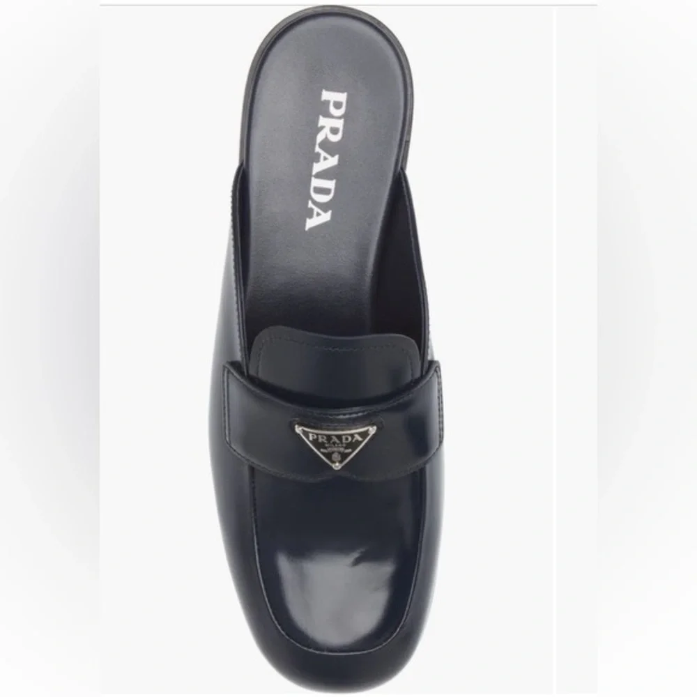 PRADA Women’s Logo-Plaque Polished-finish Mules. Bleu. US7.5, EU37.5 - Picture 6 of 12